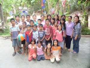 Group photo op Prek Eng 5 family
