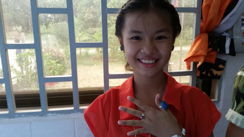 All the girls and ladies have jewelry to wear after this craft session.